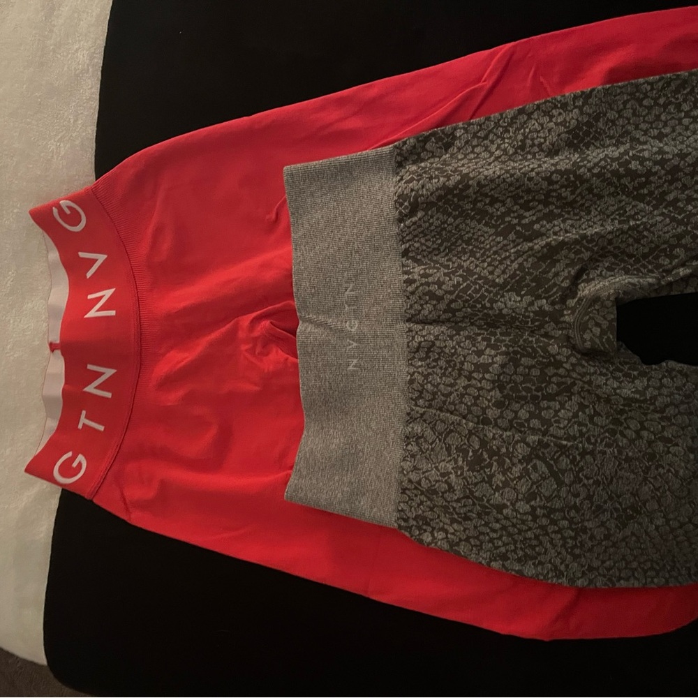2 pairs NVGTN Leggings